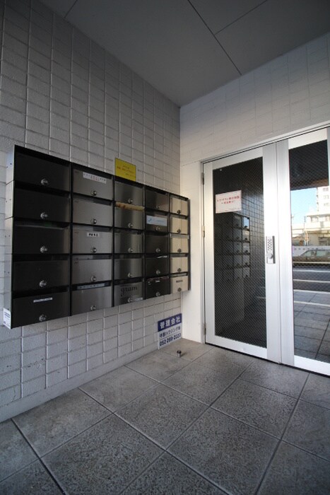 物件外観写真3　(建物設備)