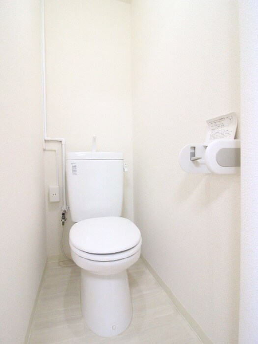 物件内観写真11　(トイレ)