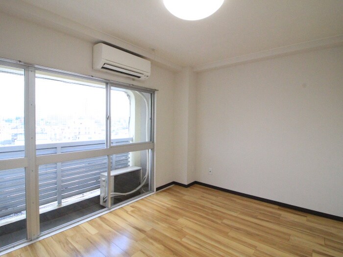 物件内観写真13　(居室)