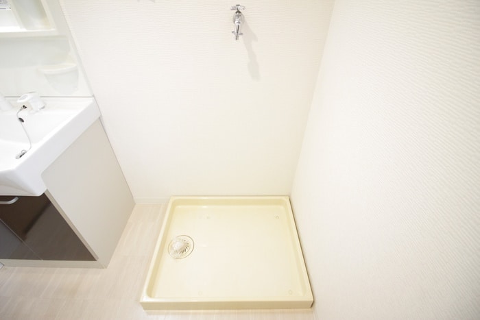 物件内観写真14　(洗濯機置場)