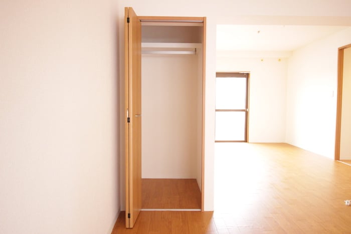 物件内観写真15　(収納)