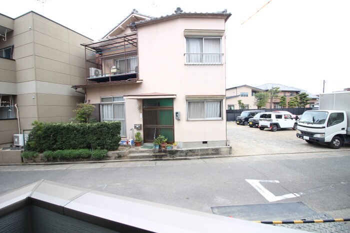 物件内観写真20　(室内からの展望)