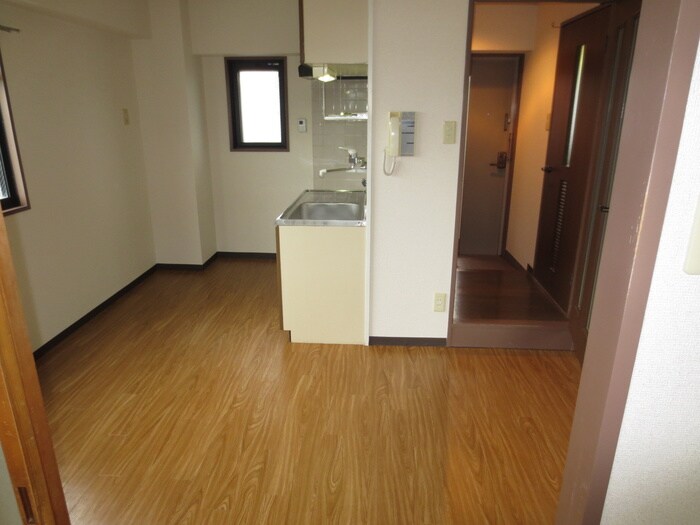 物件内観写真11　(居室)