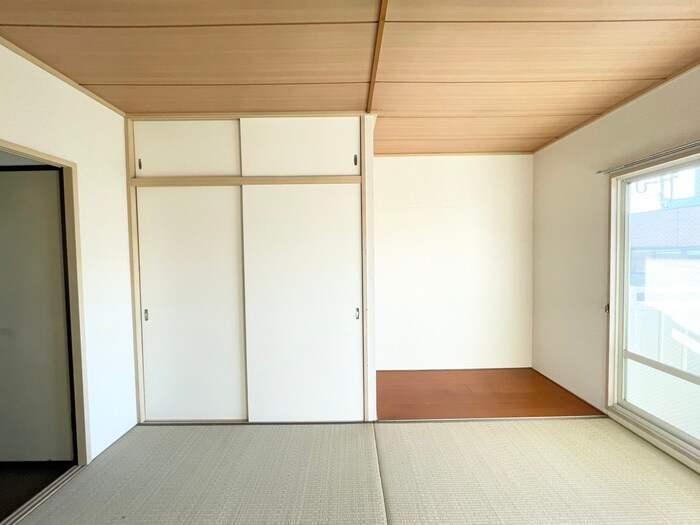 物件内観写真5　(居室)