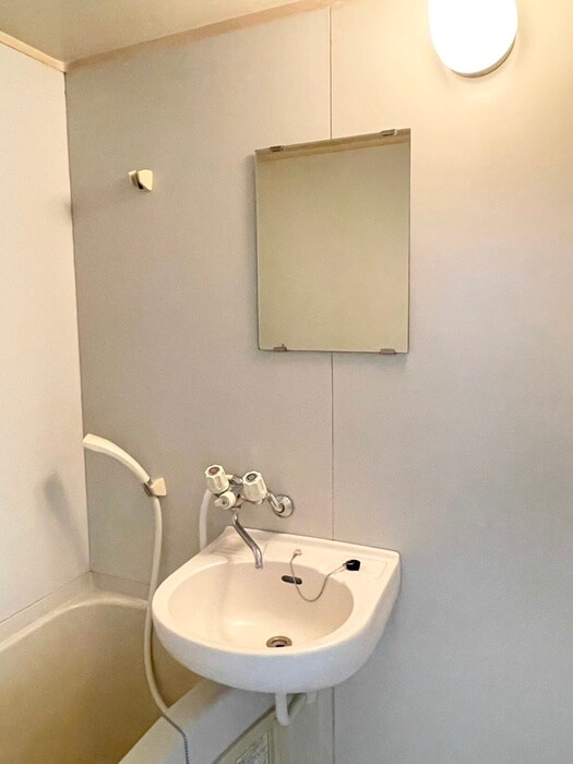 物件内観写真11　(洗面)