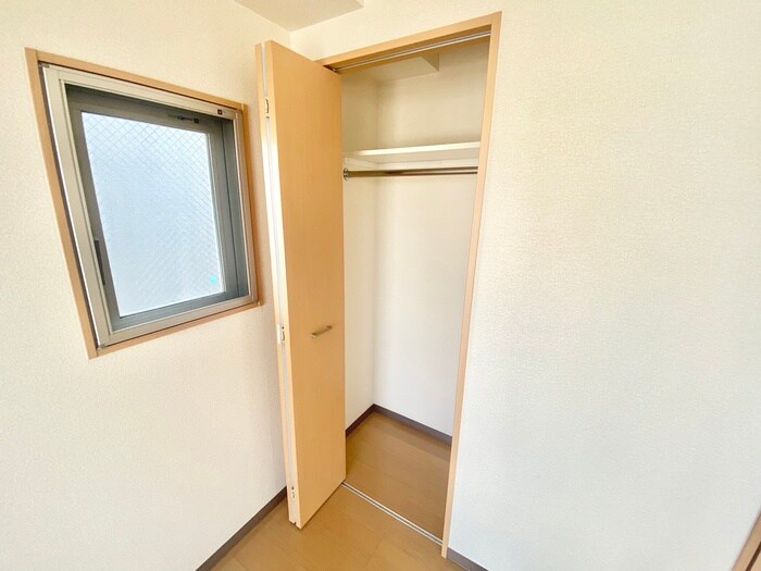 物件内観写真9　(収納)