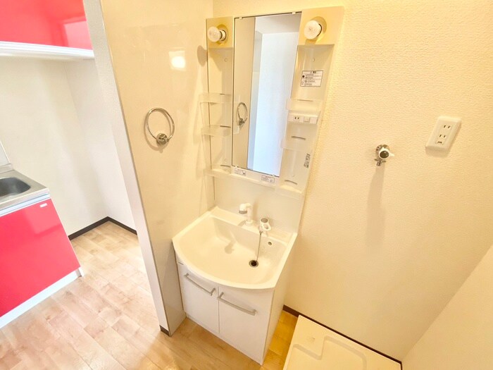 物件内観写真10　(洗面)