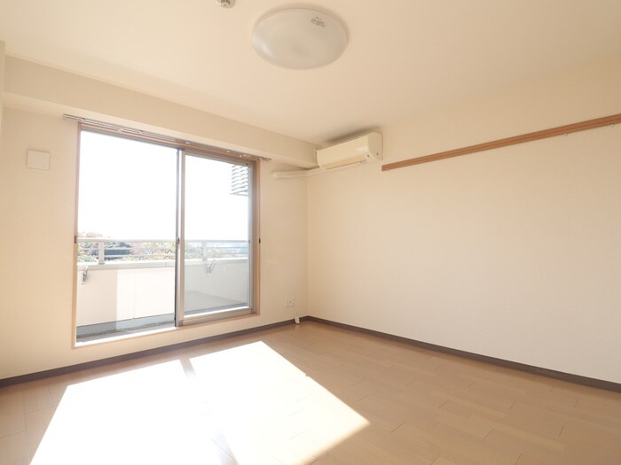 物件内観写真19　(居室)