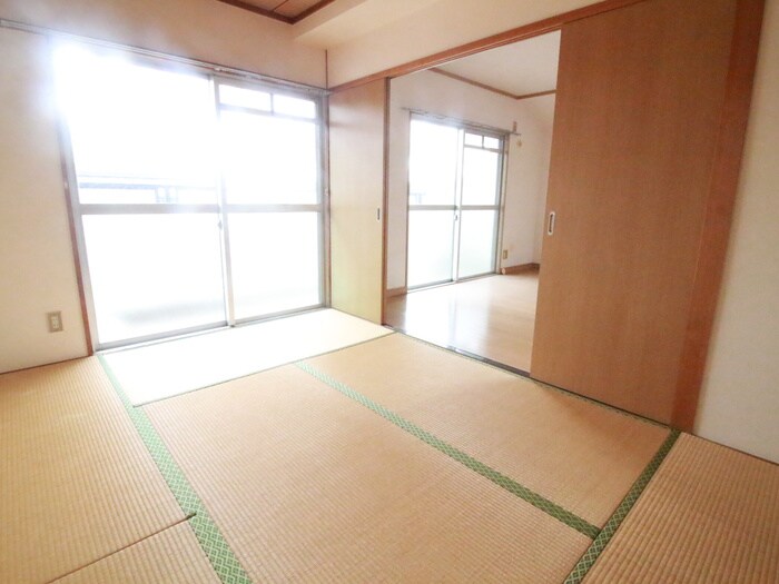 物件内観写真17　(居室)