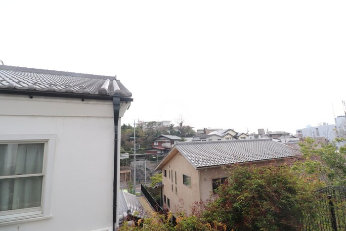 物件内観写真15　(室内からの展望)