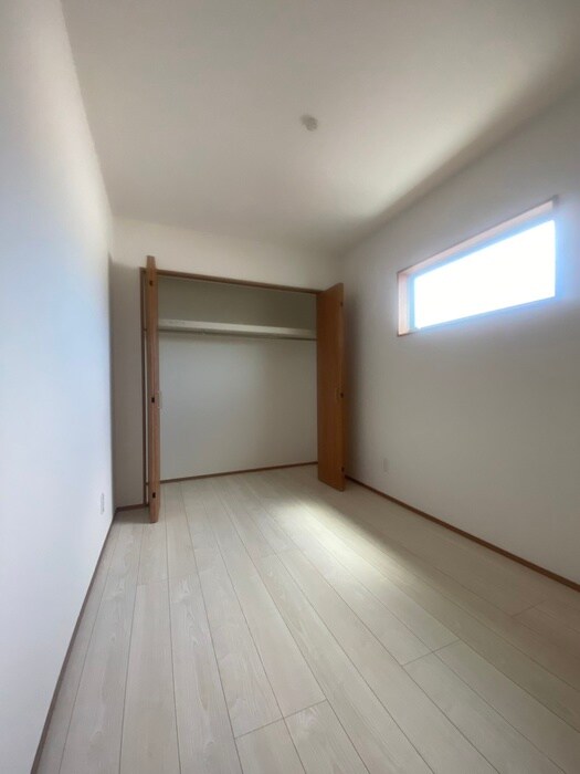 物件内観写真6　(居室)