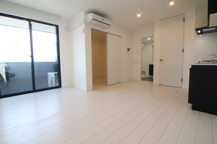 物件内観写真6　(居室)