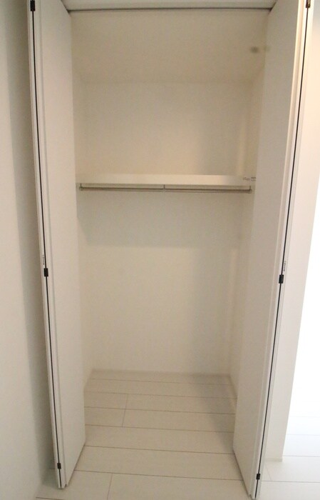 物件内観写真10　(収納)