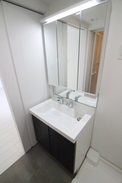 物件内観写真14　(洗面)