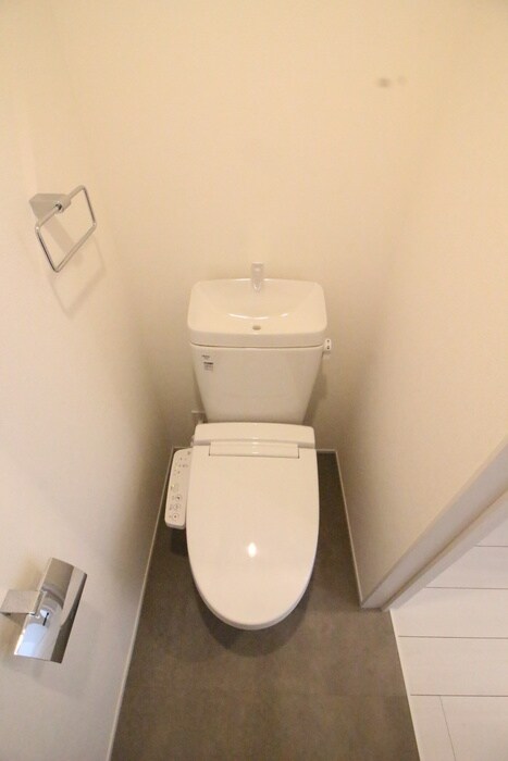 物件内観写真16　(トイレ)