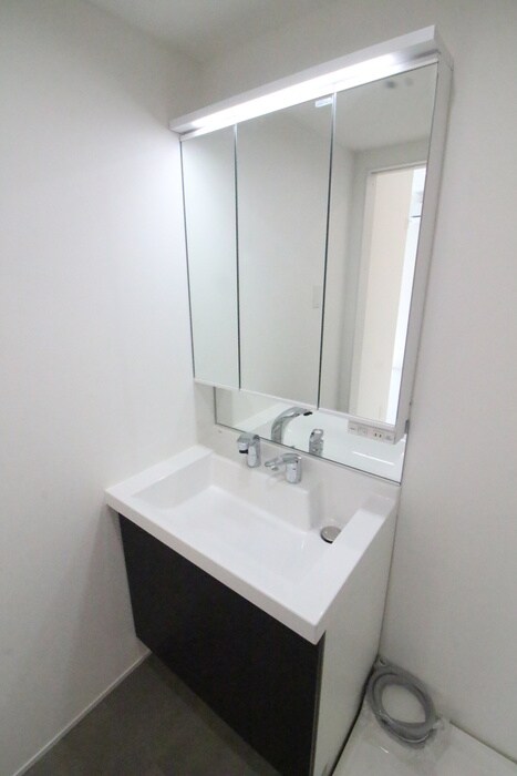 物件内観写真16　(洗面)