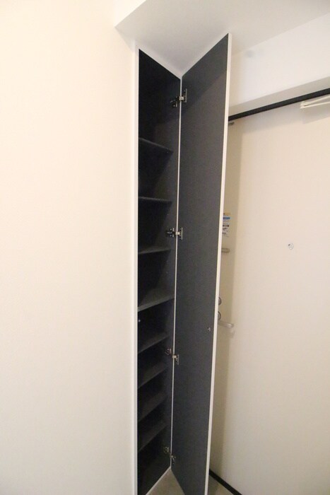 物件内観写真18　(靴箱)