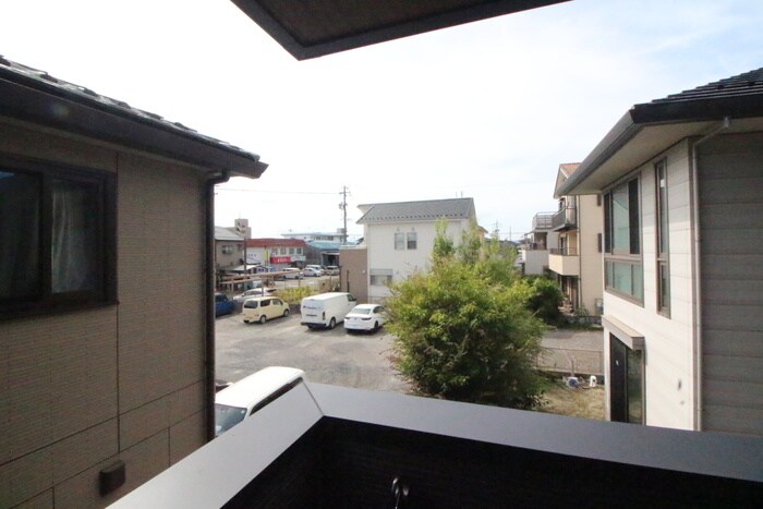 物件内観写真20　(室内からの展望)