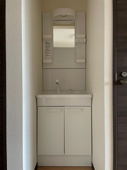 物件内観写真9　(洗面)