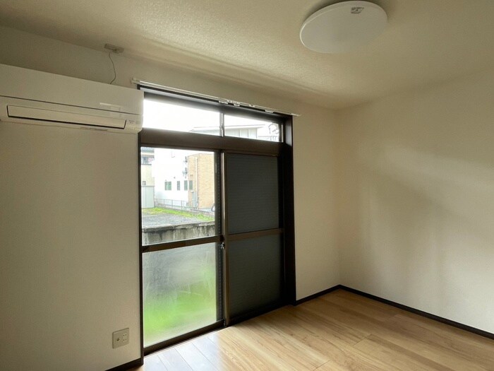 物件内観写真18　(居室)