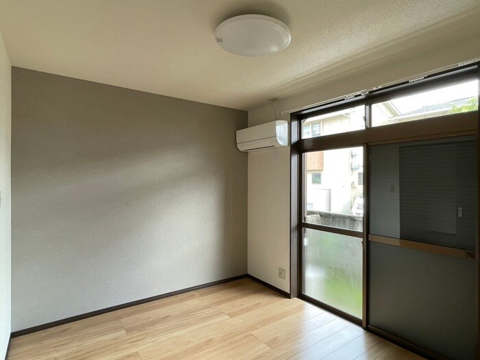 物件内観写真19　(居室)