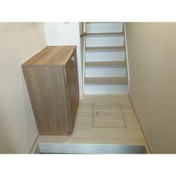 物件内観写真6　(靴箱)