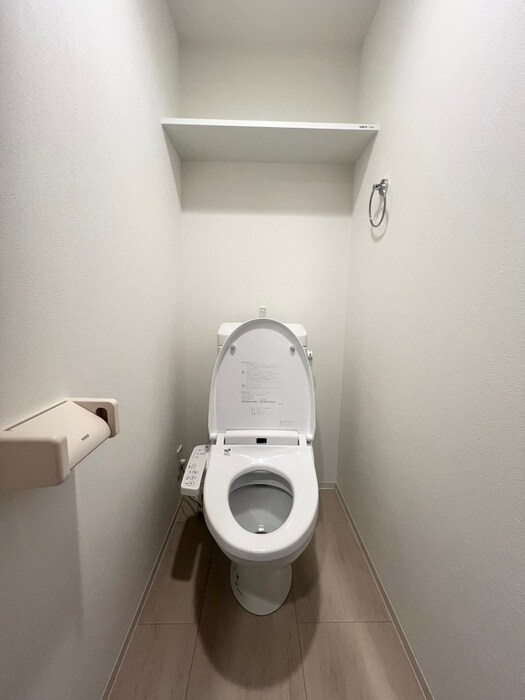 物件内観写真9　(トイレ)