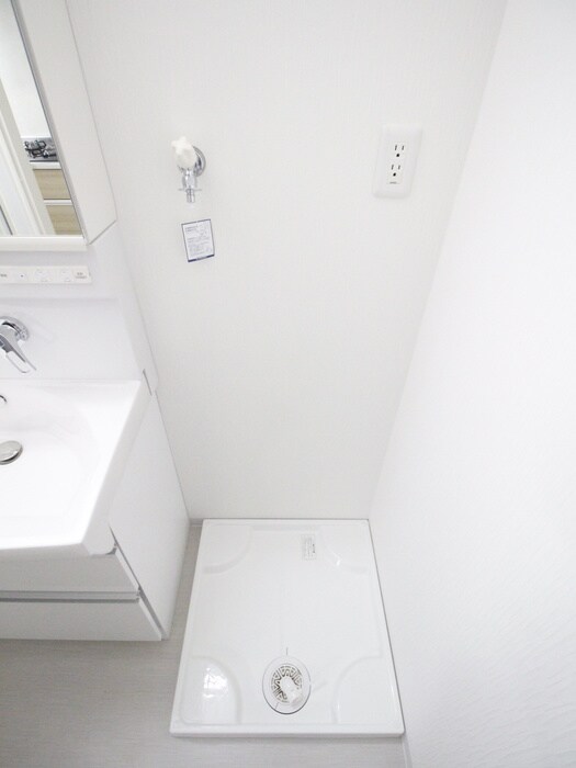 物件内観写真21　(洗濯機置場)