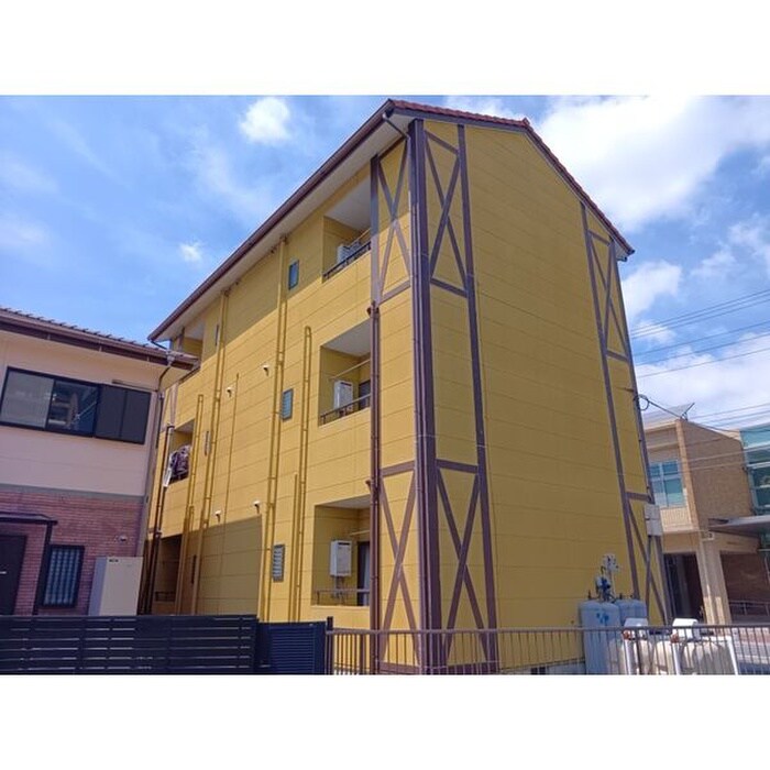 物件外観写真1　(外観写真)