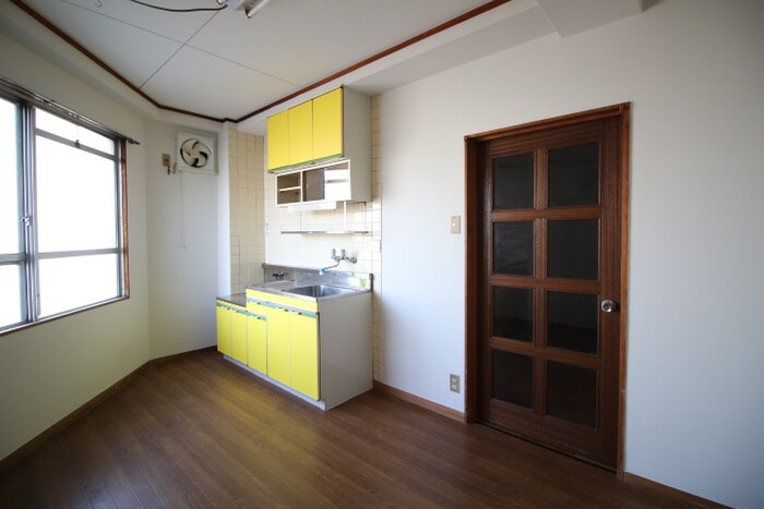 物件内観写真18　(居室)