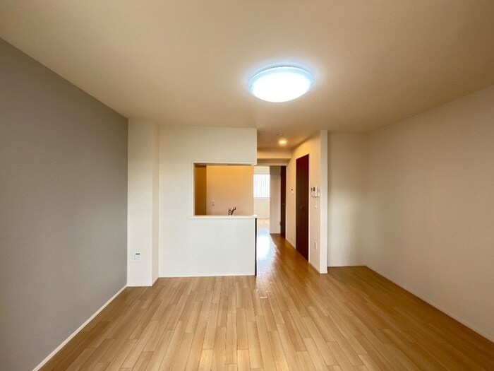 物件内観写真16　(居室)