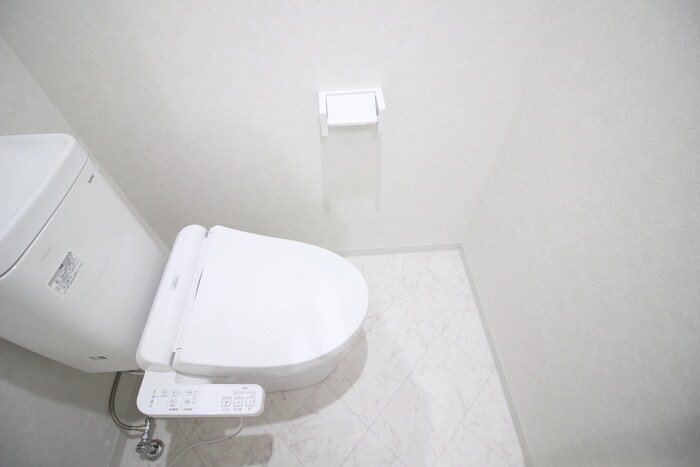 物件内観写真16　(トイレ)