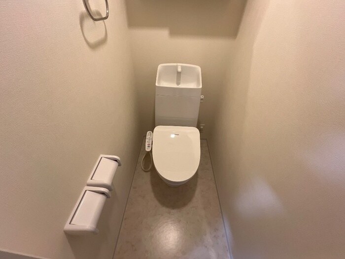 物件内観写真9　(トイレ)