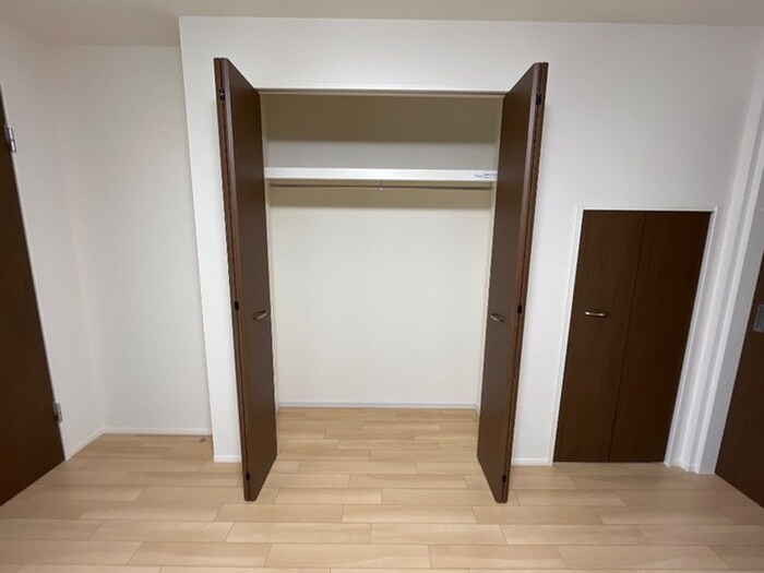 物件内観写真11　(収納)