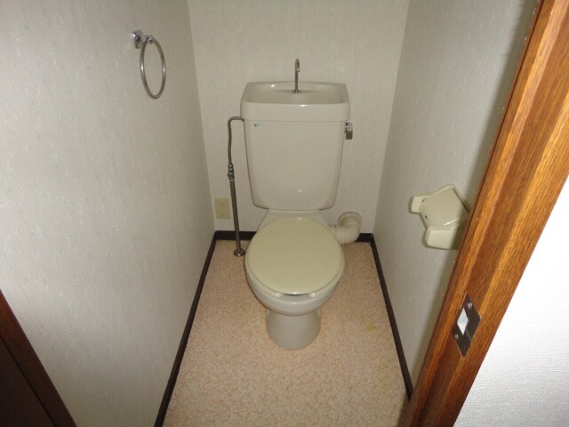 物件内観写真14　(トイレ)