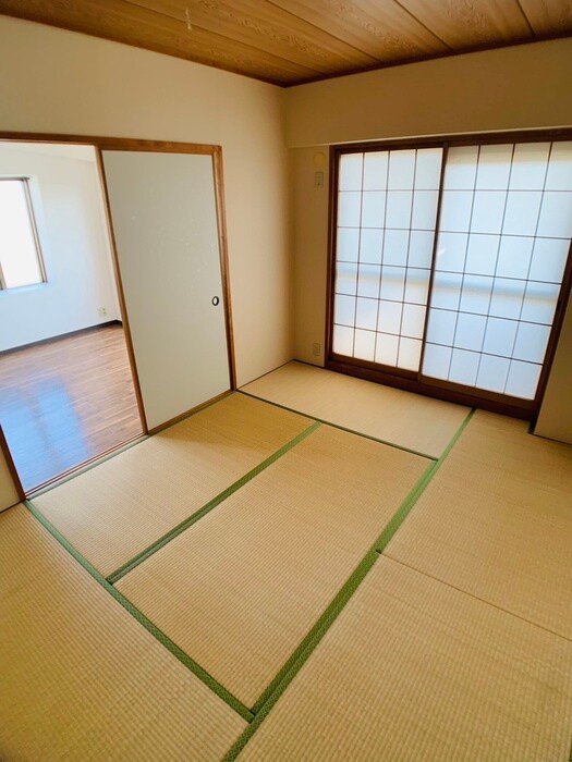 物件内観写真16　(居室)