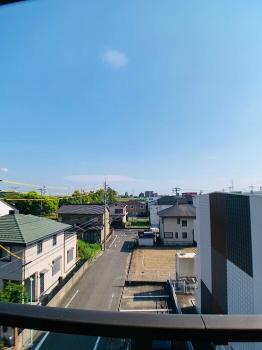 物件内観写真21　(室内からの展望)