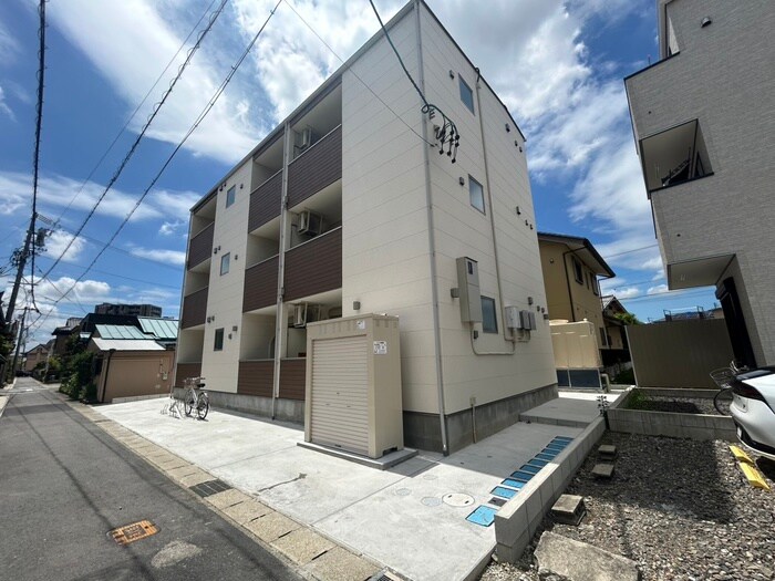 物件外観写真3　(外観写真)