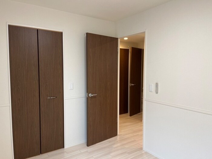 物件内観写真12　(居室)