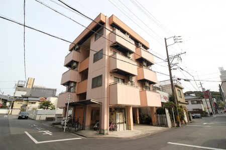 リバーサイド明大寺外観写真