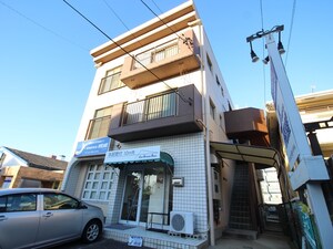 伊藤マンション外観写真