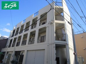 ビラ荒川外観写真