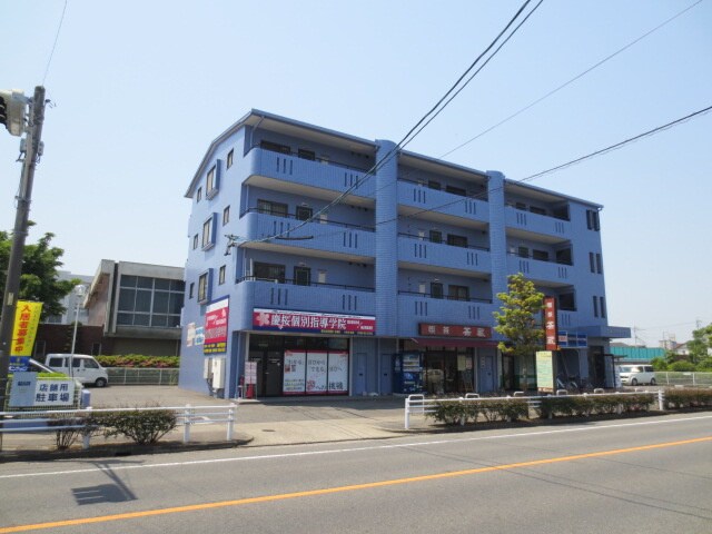 フレスカイトウの物件外観写真