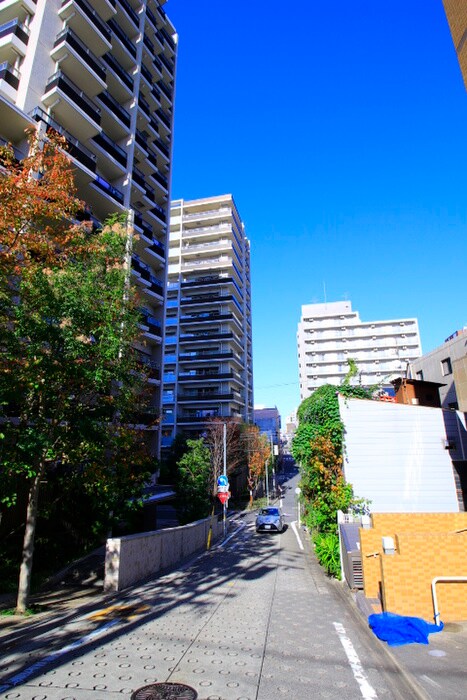 物件外観写真6　(周辺環境)