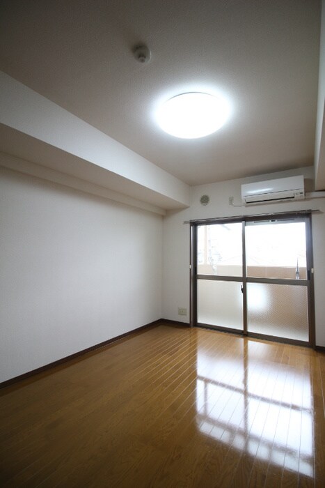 物件内観写真18　(居室)