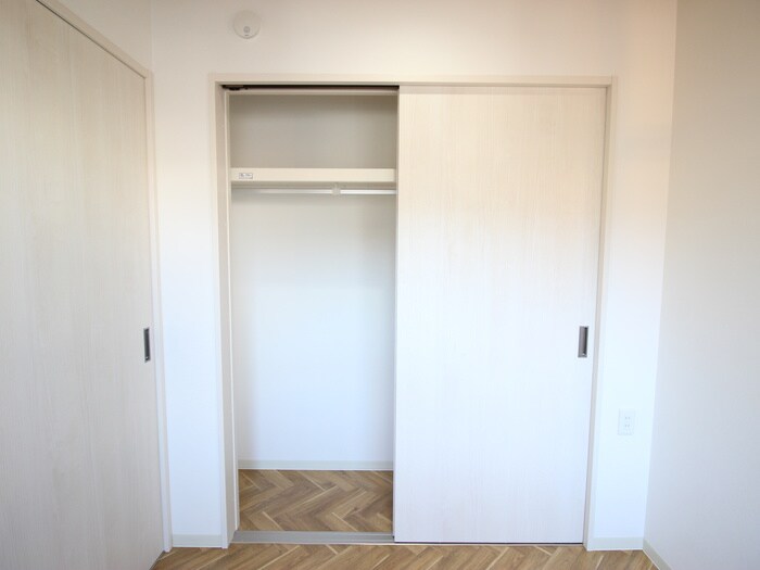 物件内観写真15　(収納)