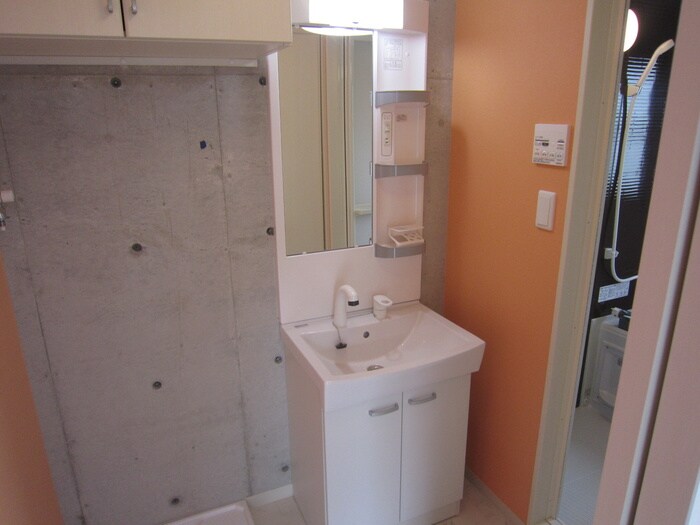 物件内観写真12　(洗面)