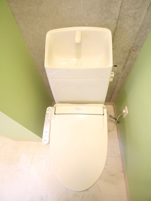 物件内観写真14　(トイレ)