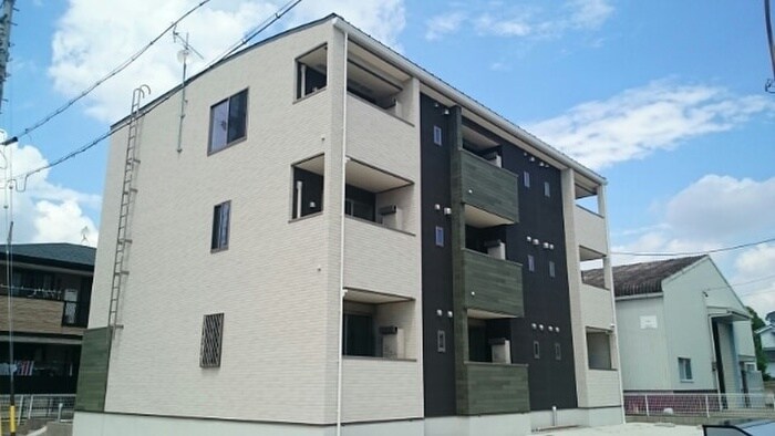 物件外観写真1　(外観写真)