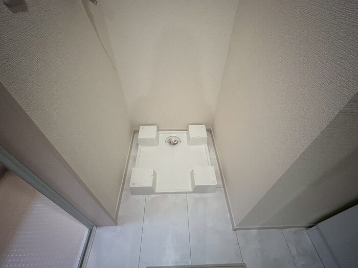 物件内観写真17　(洗濯機置場)